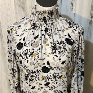 Violet and Claire turtleneck with pleated detail size L